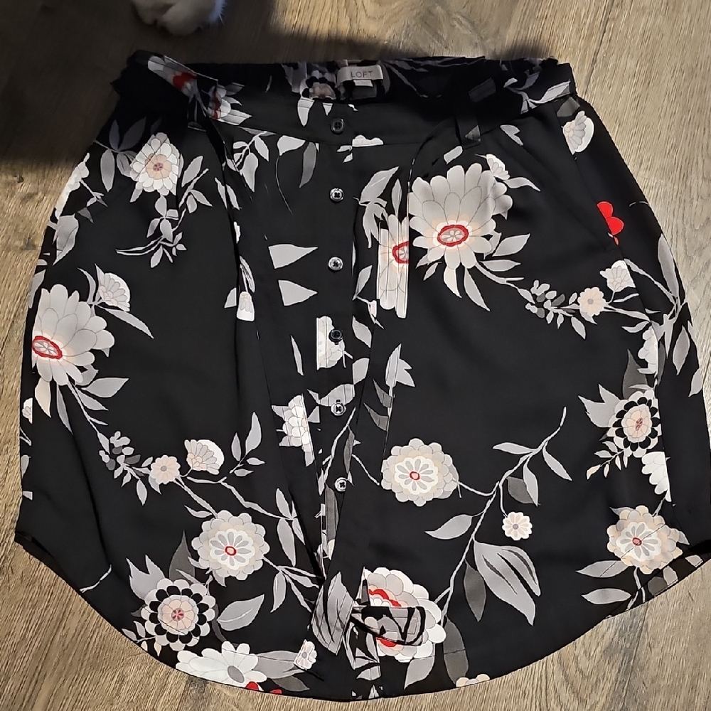 LOFT Skirt Black Floral Elastic Waist Size Small Women Pockets Mini Gray Red